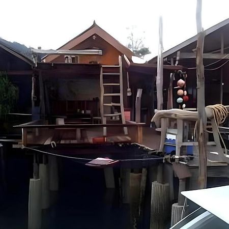 Peacock Hostel Ko Lanta Екстериор снимка