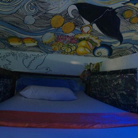 Peacock Hostel Ko Lanta Екстериор снимка