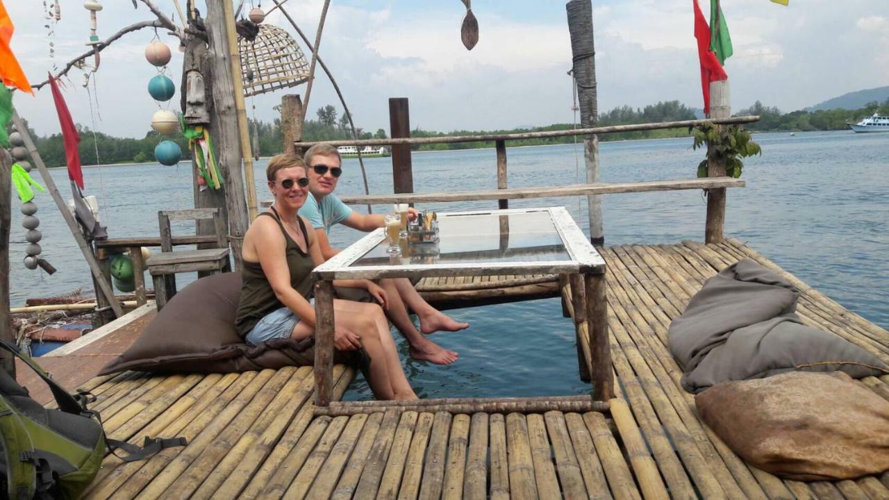 Peacock Hostel Ko Lanta Екстериор снимка